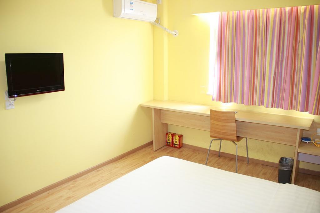 7Days Inn Dalian Heishijiao Software Park Ngoại thất bức ảnh